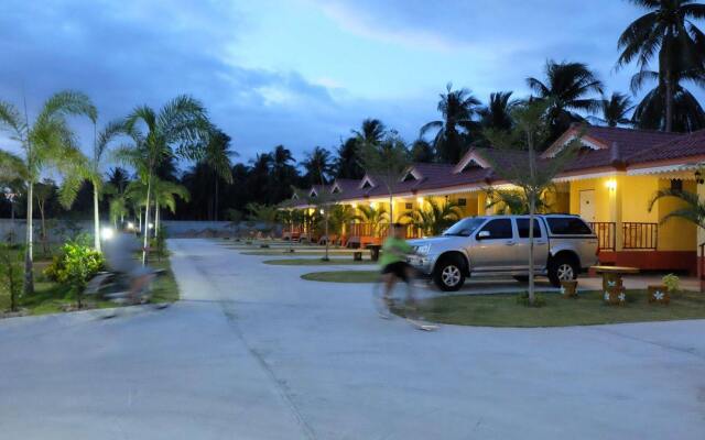 Dinsor Resort