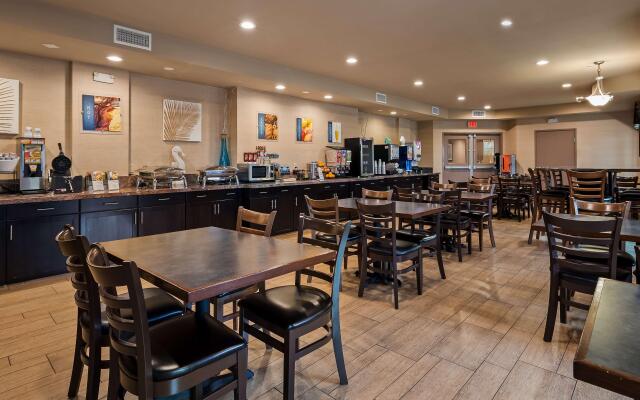 Best Western Plus Oceanside Palms Hotel