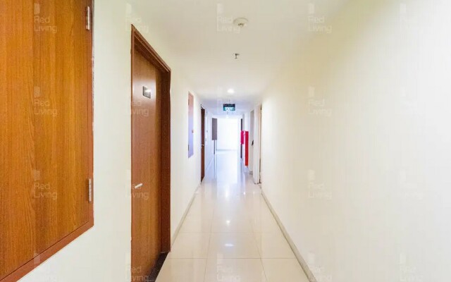 RedLiving Apartemen Grand Kamala Lagoon - Kita Kita Property Tower Emerald