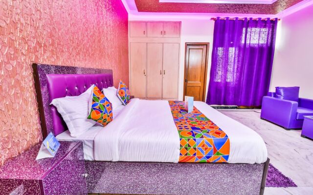 FabExpress Prakash Apartment