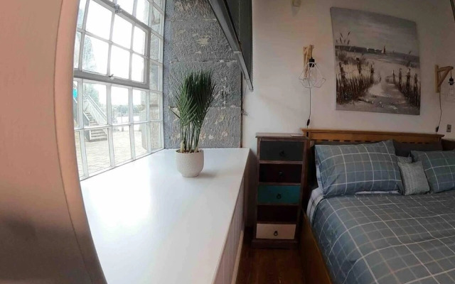 Cozy Coastal Apartment