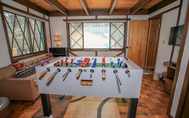 Ski Bunny Lodge