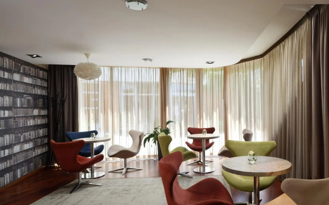 Maximus Resort