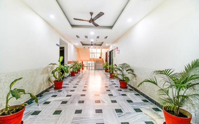 FabHotel Prime President
