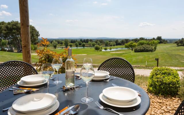 Charming Apartment With Dishwasher, View at the Golf Course