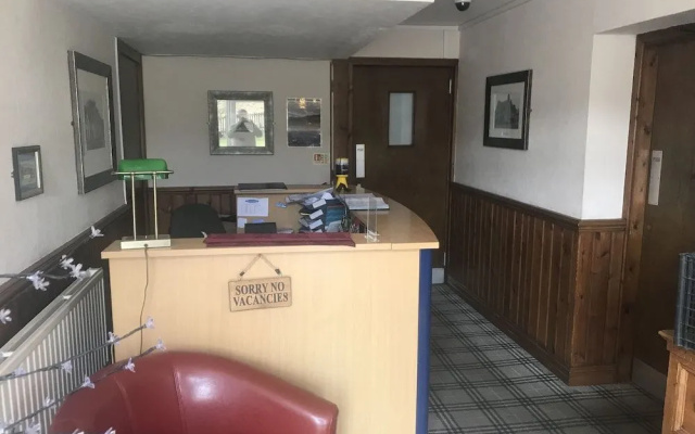 Strathcarron Hotel
