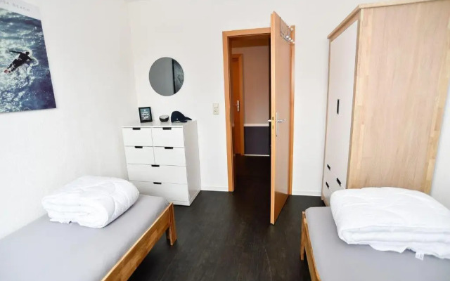 Gods06006-fewo 'luv un Lee'