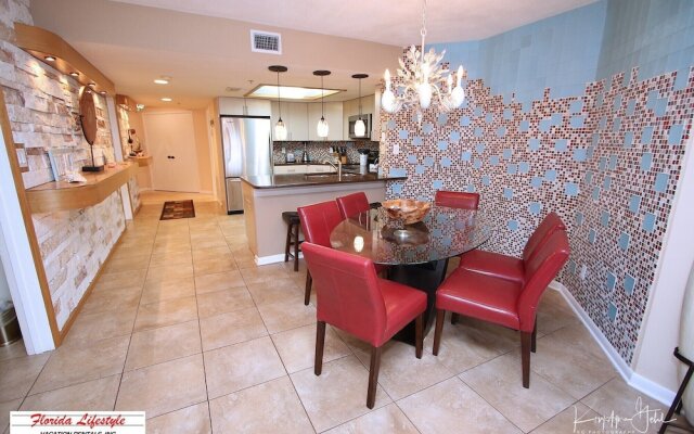 Beach Palms 109