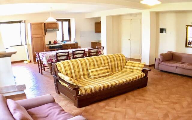 Villa Mariannasleeps 25spoleto 7 Milesrome 1 Hr