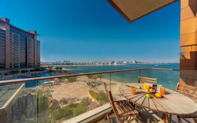 Pvt Beach Andaaz Residence