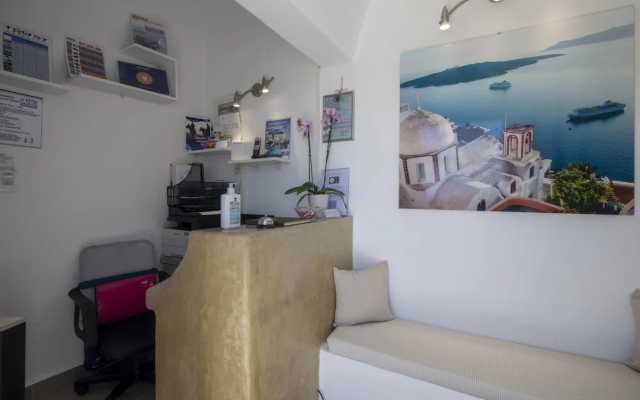 Eva's House