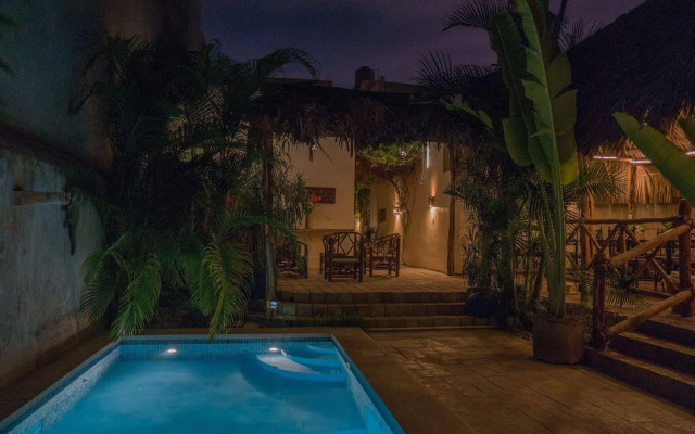 Casa Del Maya Bed & Breakfast