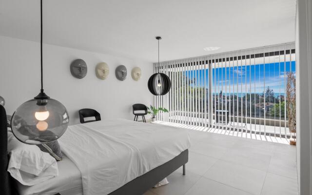 Villa Nirvana in Fuengirola