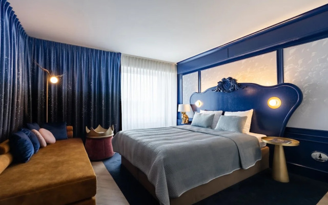 Efteling Wonder Hotel - Theme Park tickets included