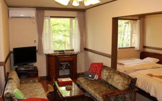Petit Hotel Ceravie