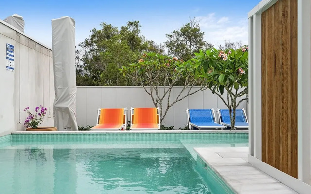 Your Luxury Escape - Driftwood Two