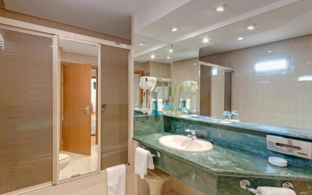 Madrid-Getafe Los Angeles Hotel
