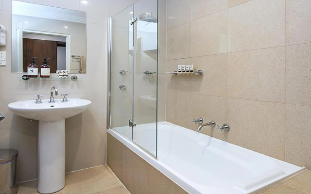 Shoreline 501 at Sebel Kiama – Bathroom – Kiama