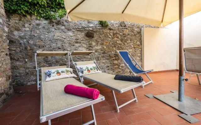 Casina Montenero Comfortable Holiday Residence