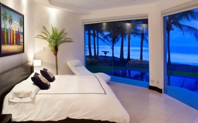 Casa Del Mar