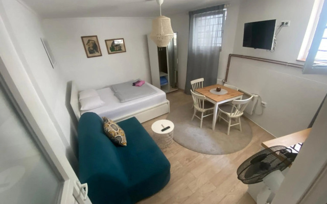 Studio Apartments Siesta