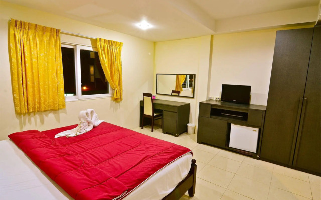 Square One Hotel Patong
