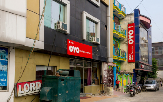Oyo 29196 Lords Plaza