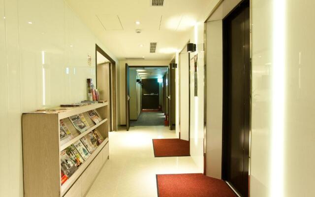 E House Hotel
