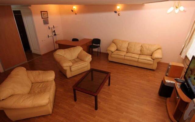 Apart-Hotel On Preobrajenskaya 24