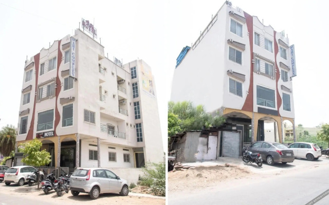 OYO 14838 Shree Jee Hotel