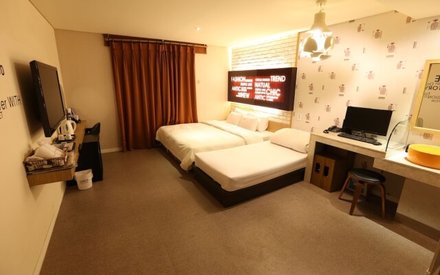 Paju Miiz Hotel