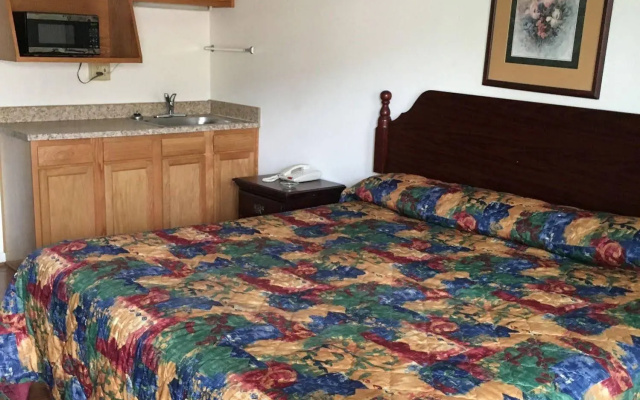 University Lodge Motel