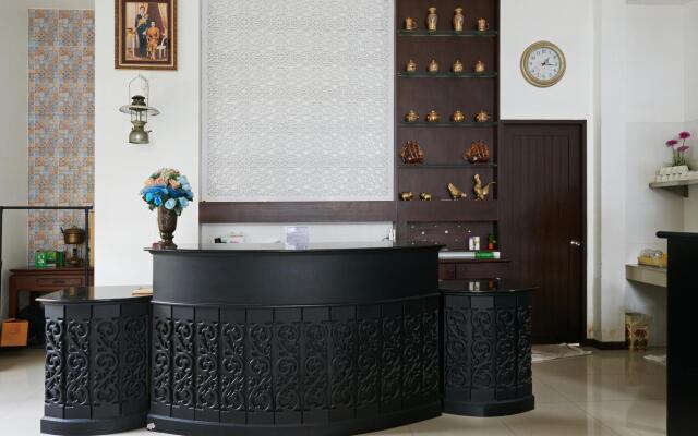 The Lantern Hostel and SPA