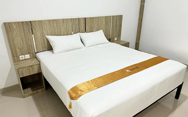 Toptel Hotel – Guest Rooms – Pekanbaru