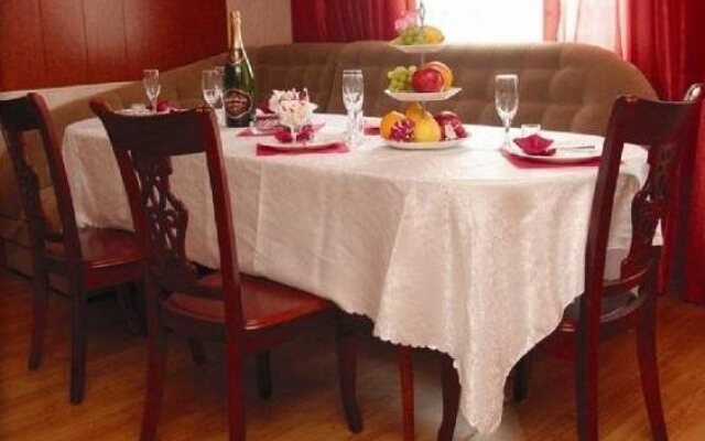 Voyage Hotel