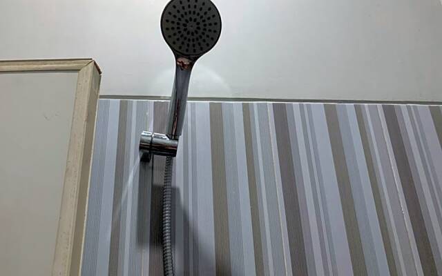 OYO Life 3082 Kost Putri Wonorejo