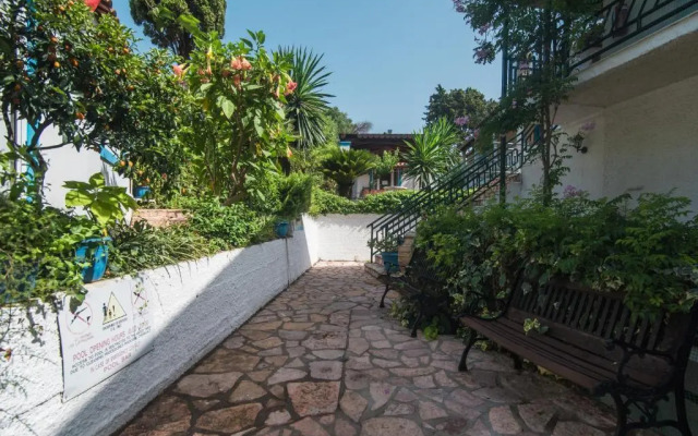 Faliraki Apartment For 3
