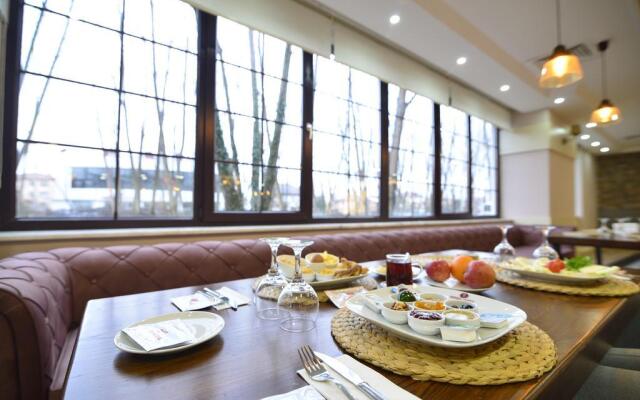 Hizel Hotel