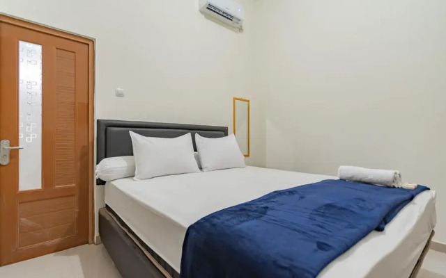 The Lima Guest House Syariah RedPartner