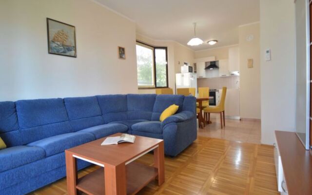 House Ante Brodarica
