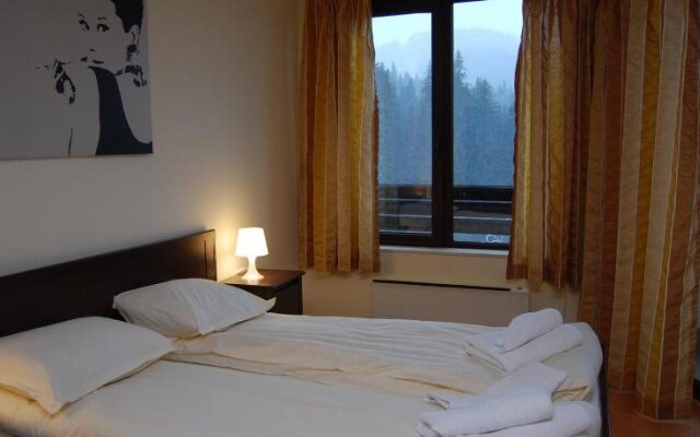Elit Pamporovo Apartments