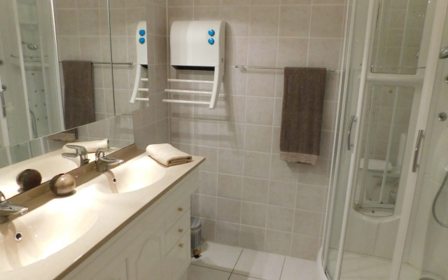 Le Relais De La Tour