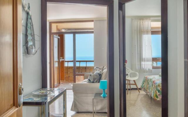 Aloha Amazing Sea Views at Carihuela