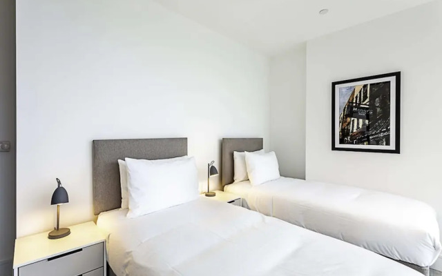 Icon Tower Flat One - North Acton