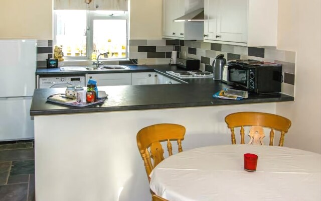 3 Riverside Bungalows