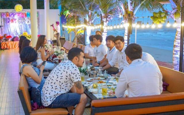 Saint Tropez Beach Resort Hotel