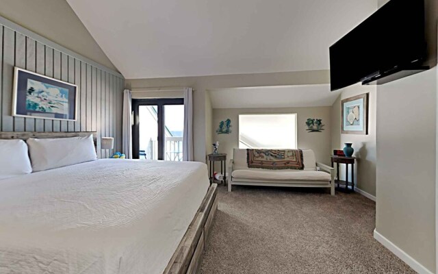 Solana Shores by SVR