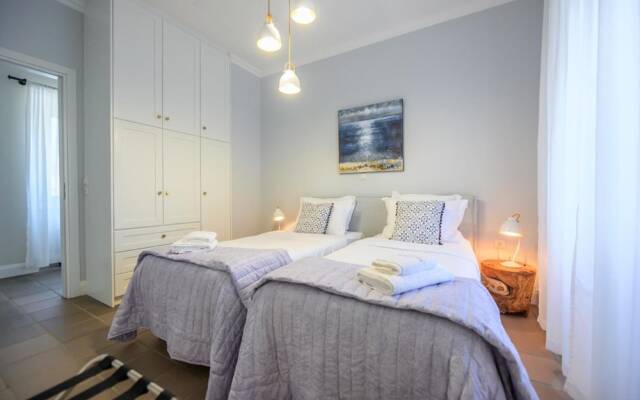 Serenity - Beautiful Newly Renovated Villa Close to Lakka