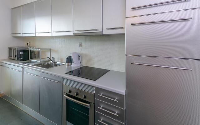 B19 - Marina Club Apartment