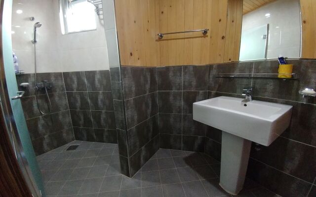 Backpacker's Home